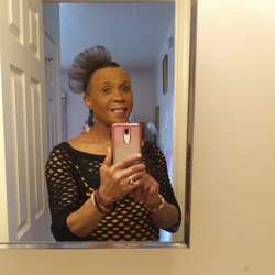 pinkloving123's Chat & Dating Profile