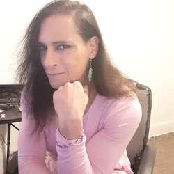 sandraspence1's Chat & Dating Profile