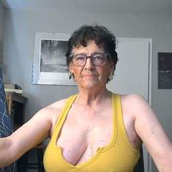 spermlover1952's Chat & Dating Profile