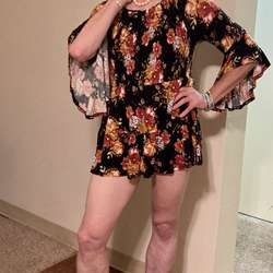 valeriec's Chat & Dating Profile
