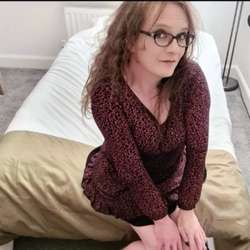 zora5's Chat & Dating Profile